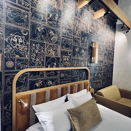 Du Cadran Hotel