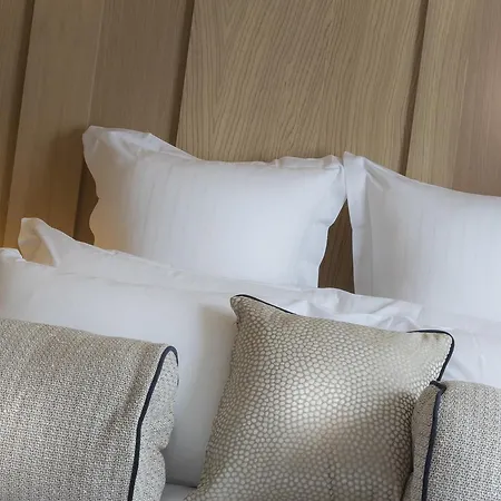 Du Cadran Hotel 4*